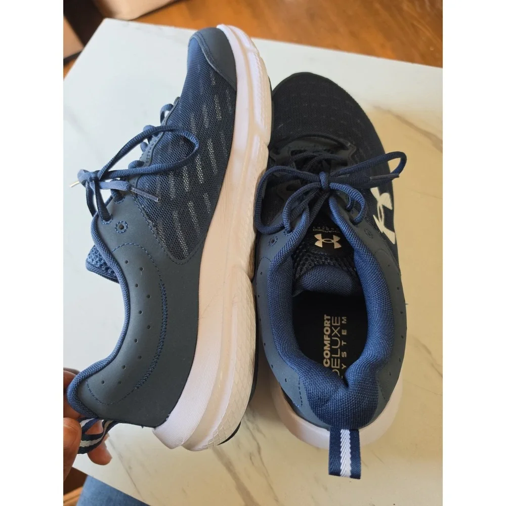 Men's Shoes Under Amour Size 13
